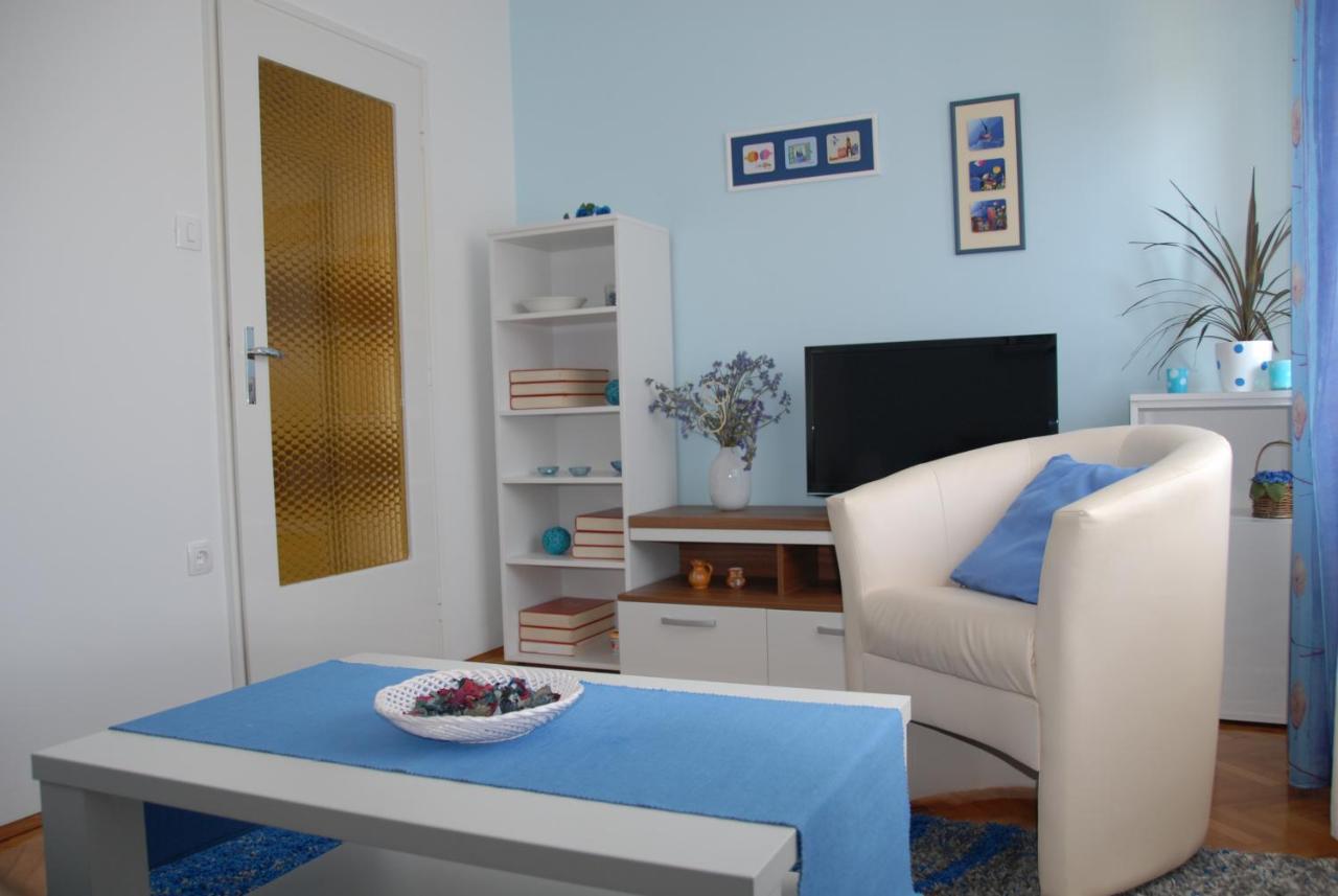 Bozic Apartment